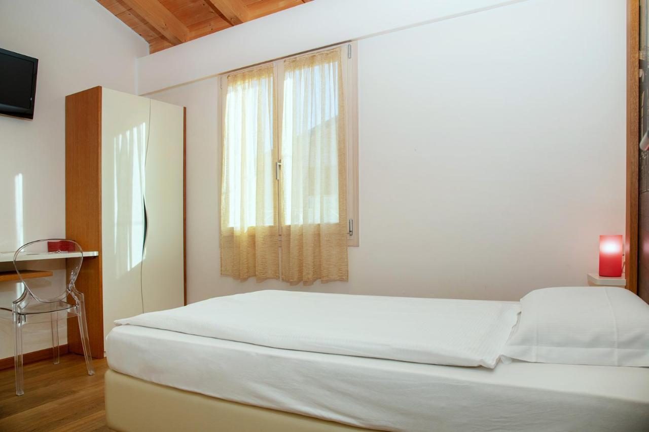 Via Verdi B&B Vago Kültér fotó