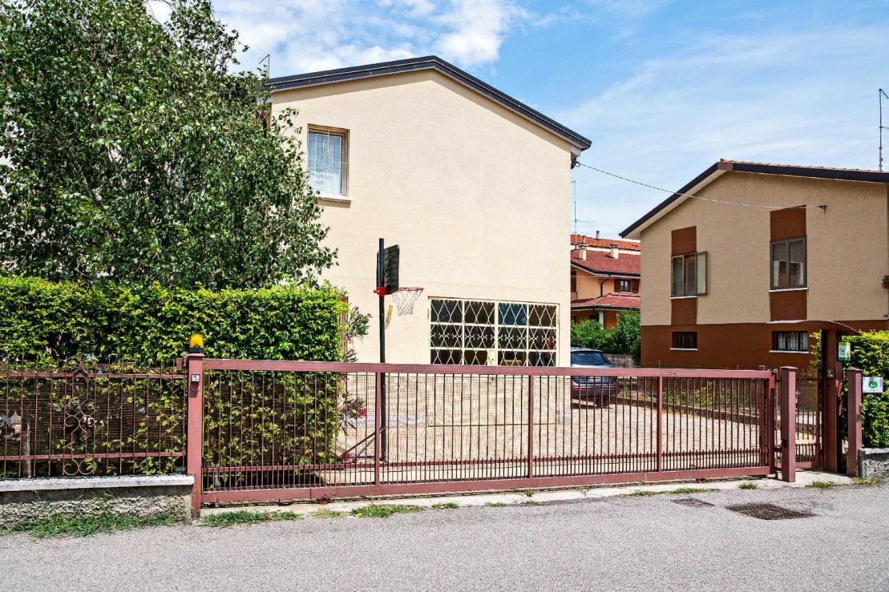 Via Verdi B&B Vago Kültér fotó