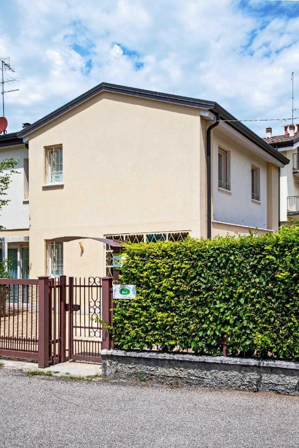 Via Verdi B&B Vago Kültér fotó
