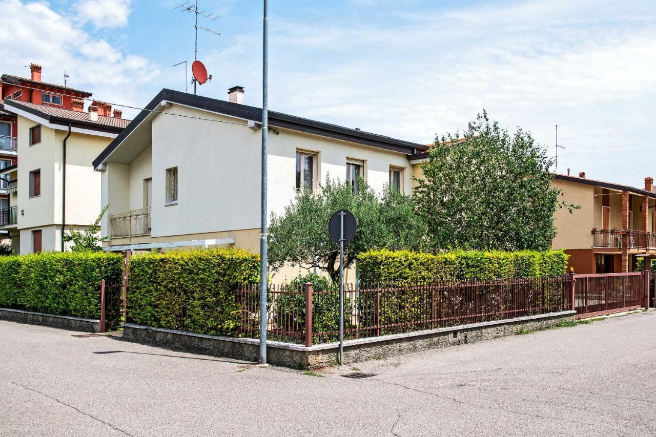 Via Verdi B&B Vago Kültér fotó